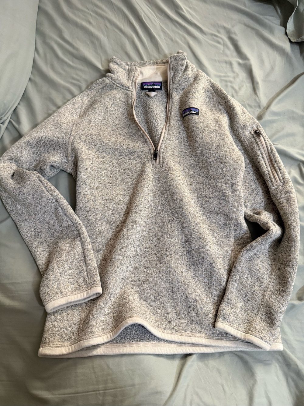 Patagonia Women's Heather Light Gray Quarter-Zip Fleece Pullover